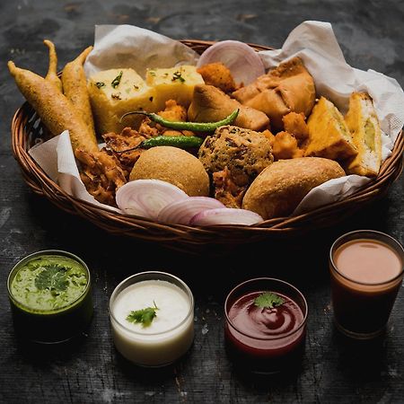 Hotel O Sr Grand Gorakhpur Zewnętrze zdjęcie