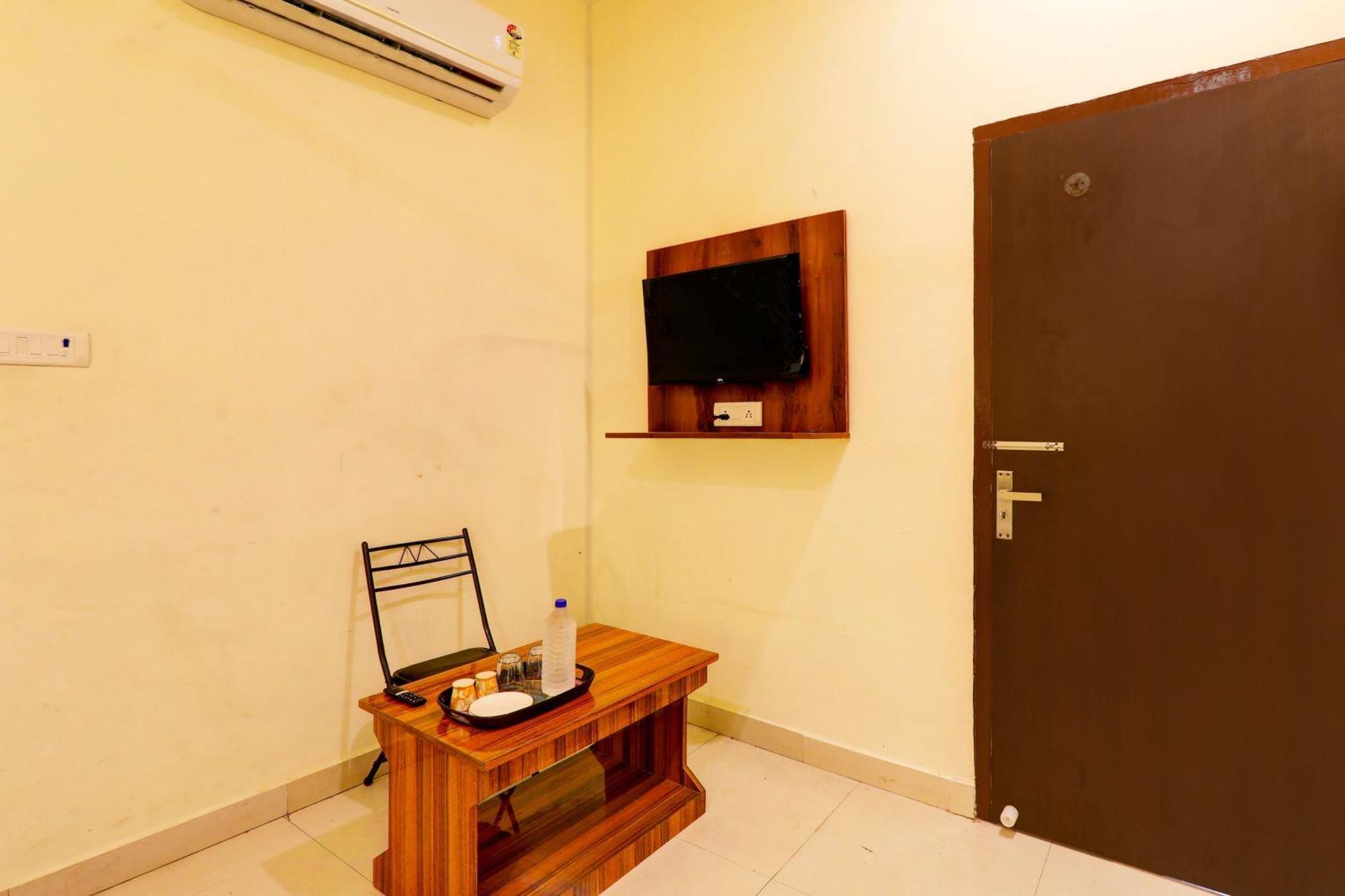 Hotel O Sr Grand Gorakhpur Zewnętrze zdjęcie